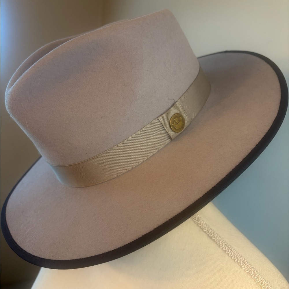 Goorin Bros. Grey wool Fedora / Black Trim / Classic Wide Brim / Sz M - Picture 2 of 6